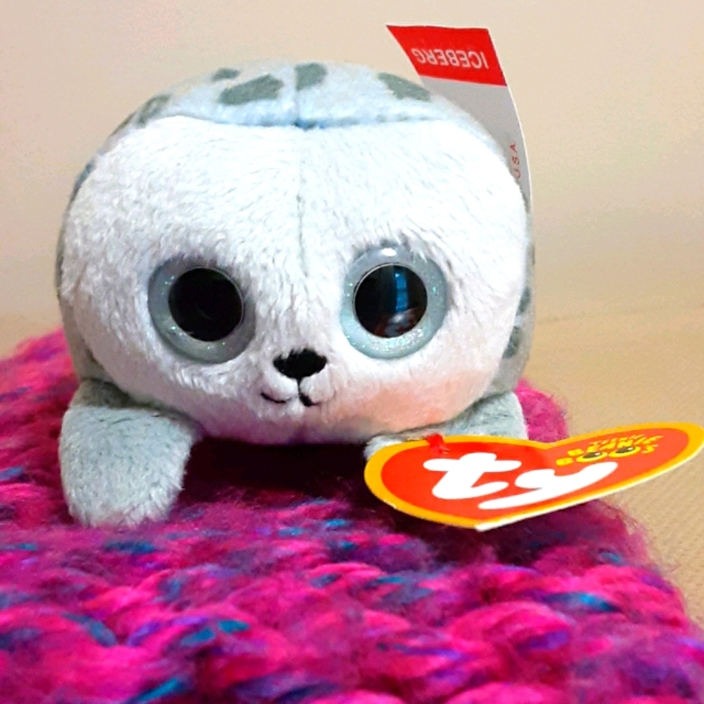 TY Beanie Baby Iceberg